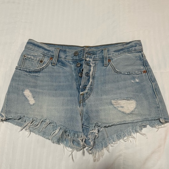 Levi’s light blue denim shorts size 25 - Picture 2 of 5